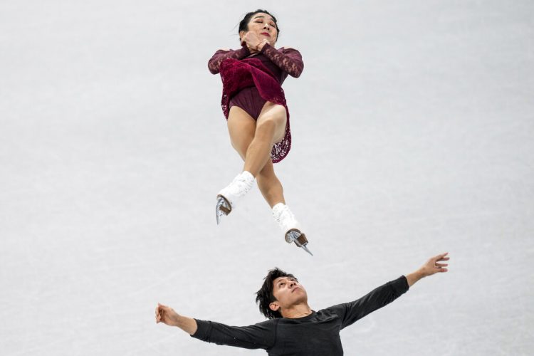 Team event up 1st as Olympic figure skating begins